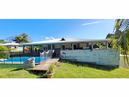 vente villa à le francois (97240)  545 000 €