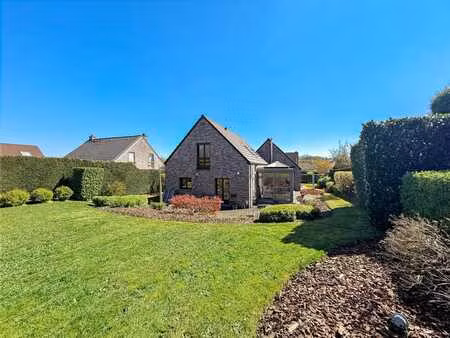 quartier des 4 sapins - villa avec partie profession liberal