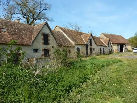 vous souhaitez vous installer en agriculture  terres à louer et maison à vendre
