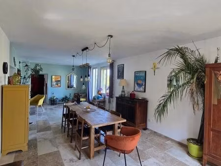 maison familiale de 167 m²  4 chambres  garage de 100 m² à gize
