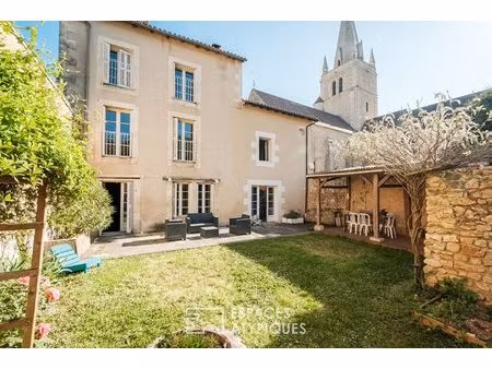 charmante maison avec vue sur l'abbaye de saint-benoît et logement indépendant