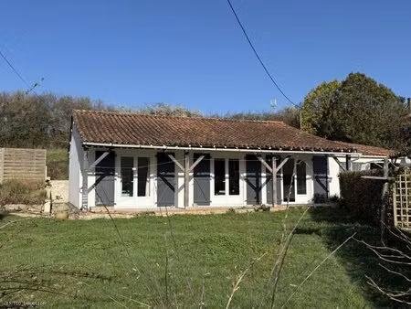 pavillon de plain-pied à genouillé
