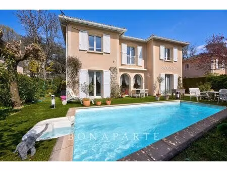 lyon 9e - plateau de saint-rambert | villa familiale de standing - 5 chambres - piscine -.