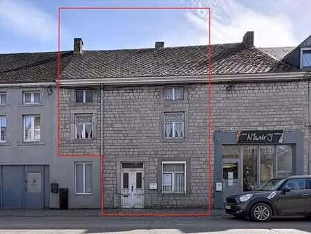 immeuble à rénover avec beau potentiel