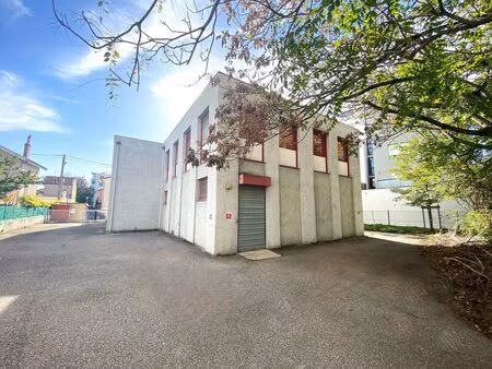 vente bureaux 550 m²