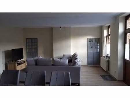 maison 1 chambre dans ancien bâtiment de ferme