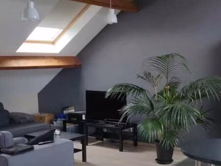 appartement 2 ch. lumineux  epc a++  sombreffe