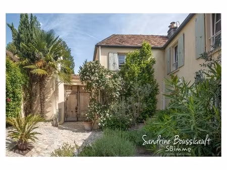 maison de luxe à vendre dans le quartier l'abreuvoir