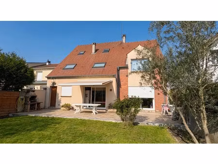 vente maison 5 pièces 168.58 m² à villemomble (93250)  577 500 €