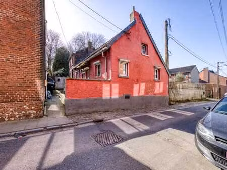 maison 3 façades - 2 chambres - proche de toutes commodités