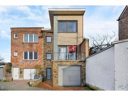 agréable maison idéalement située !