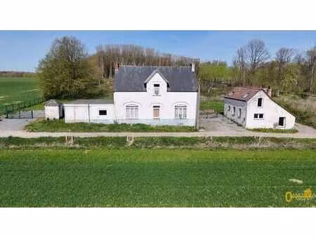 2 maisons 4 façades au calme absolu
