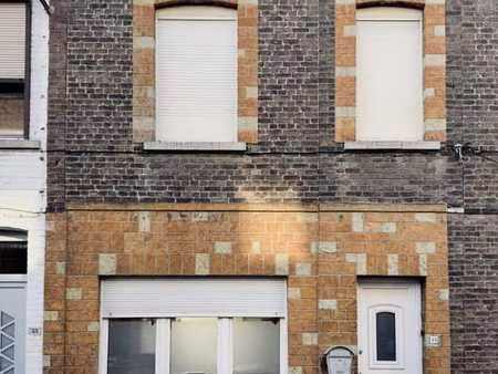 maison 2 façades avec jardin