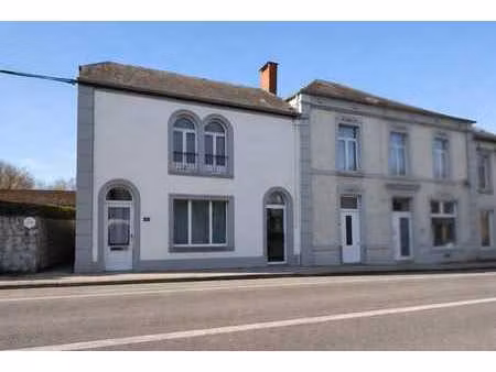 maison de caractère avec studio indépendant à rance