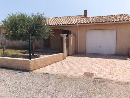 villa plain pied de 83 m2 au cannet des maures