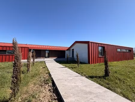 villa de luxe à vendre dans le quartier vallée du fossat