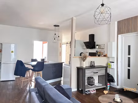 location meublée appartement 5 pièces 97.66 m² à bar-sur-aube (10200)  700 €