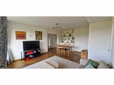 chant d'oiseau- appart 3 ch avec terrasse–idéal pour famille