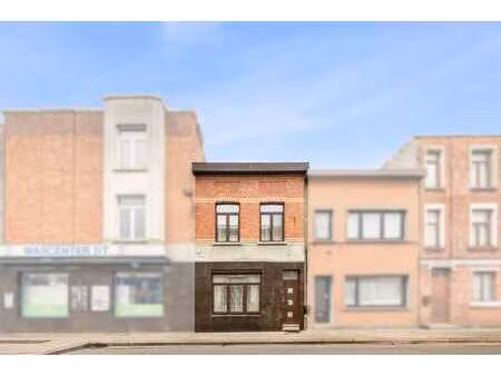 à vendre : maison rénovée à deurne