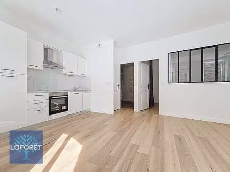 location appartement 2 pièces à guignen (35580) : à louer 2 pièces / 43m² guignen