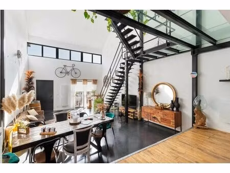 loft industriel 141 m² avec terrasse à tourcoing