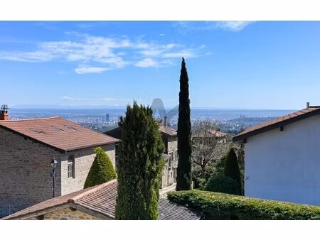 maison de luxe à vendre dans le quartier centre et nord ouest