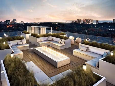 - waouhh : t4 de 82m2 avec terrasse de 86m2 !!!!!