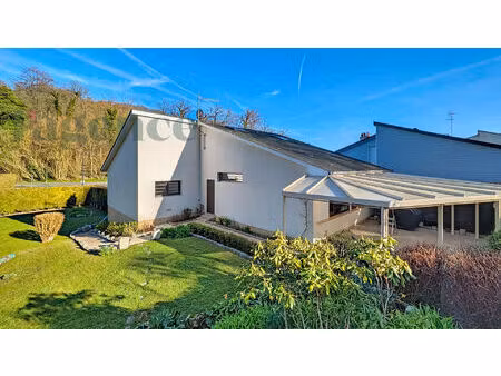 clères  maison 4 chambres et un bureau