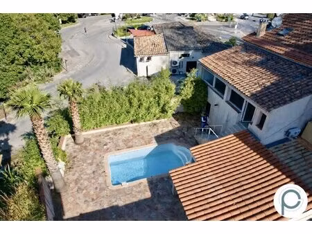 le beausset / goubelet - maison de 195m2 avec piscine