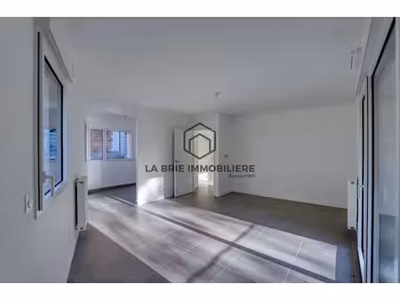 vente appartement 2 pièces 51.99 m² à rubelles (77950)  220 000 €