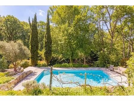 maison d'architecte avec piscine et parc boisé à aussonne