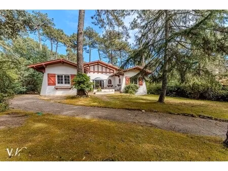 maison de luxe à vendre dans le quartier le pyla