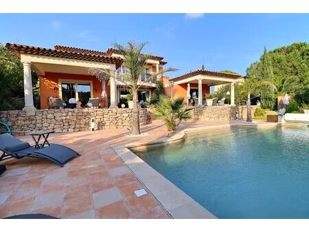 maison de luxe à vendre dans le quartier le dramont-agay-anthéor-le trayas