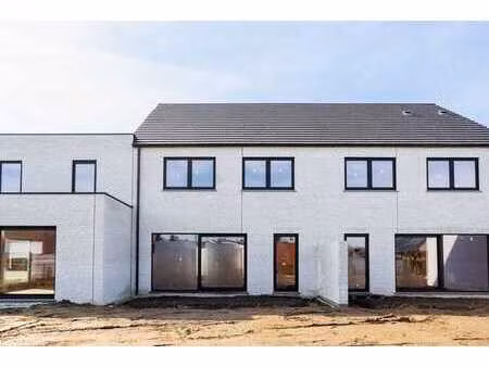 maison neuve au centre de deerlijk