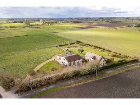 domaine contemporain à gistel