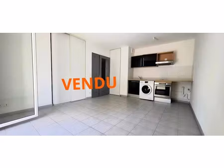 vente appartement 2 pièces 36.79 m² à salon-de-provence (13300)  147 900 €