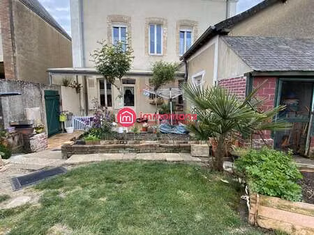 vente maison à beaumont-sur-sarthe (72170) : à vendre / 151m² beaumont-sur-sarthe