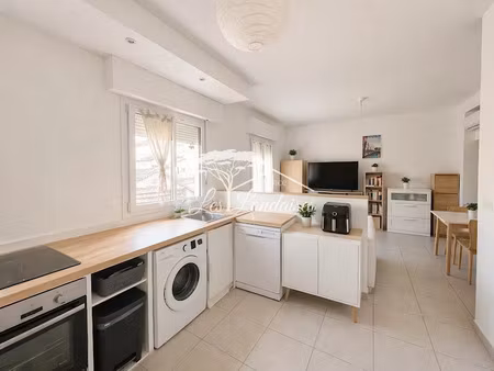 vente appartement 2 pièces 40.5 m² à la londe-les-maures (83250)  220 000 €