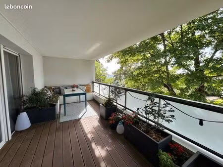 appartement t4 87m2 avec terrasse et garage