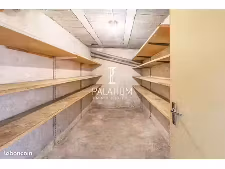 parking/box 5 m² manosque