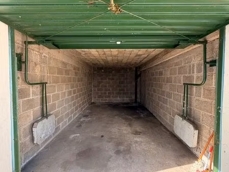 garage 17m2 jeanne d'arc