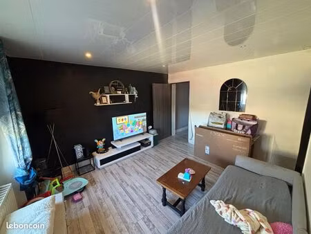 appartement 3 pièces 55 m²