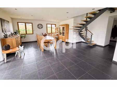 maison henneveux m² t-7 à vendre  378 000 €