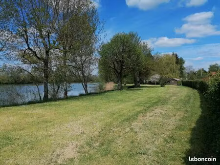 terrain bord de saône
