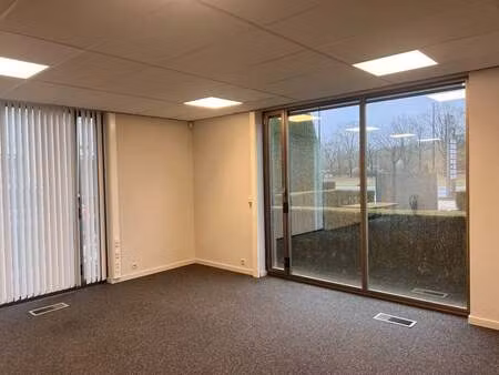 bien professionnel à louer à sint-martens-latem € 1.625 (ln9ge) - creas | zimmo