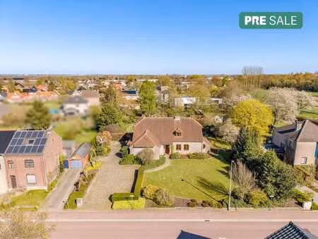 maison familiale spacieuse avec salle de pratique  5 chambre