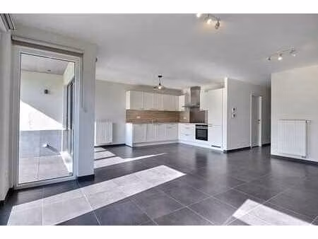 appartement une chambre au rez-de-chaussée avec jardin