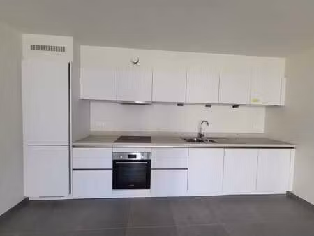 appartement 2 chambres- la louvière- rdc - peb a - 1100 + 90