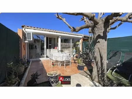maison aigues-mortes 3 pièces avec jardin  parking