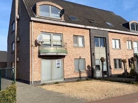 rustig gelegen appartement met 2 slaapkamers  terras en g...